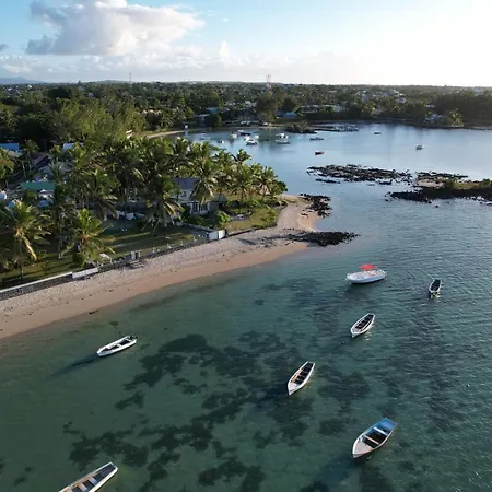 Islands View - Mazor Beach Villas Grande Gaube Exterior photo